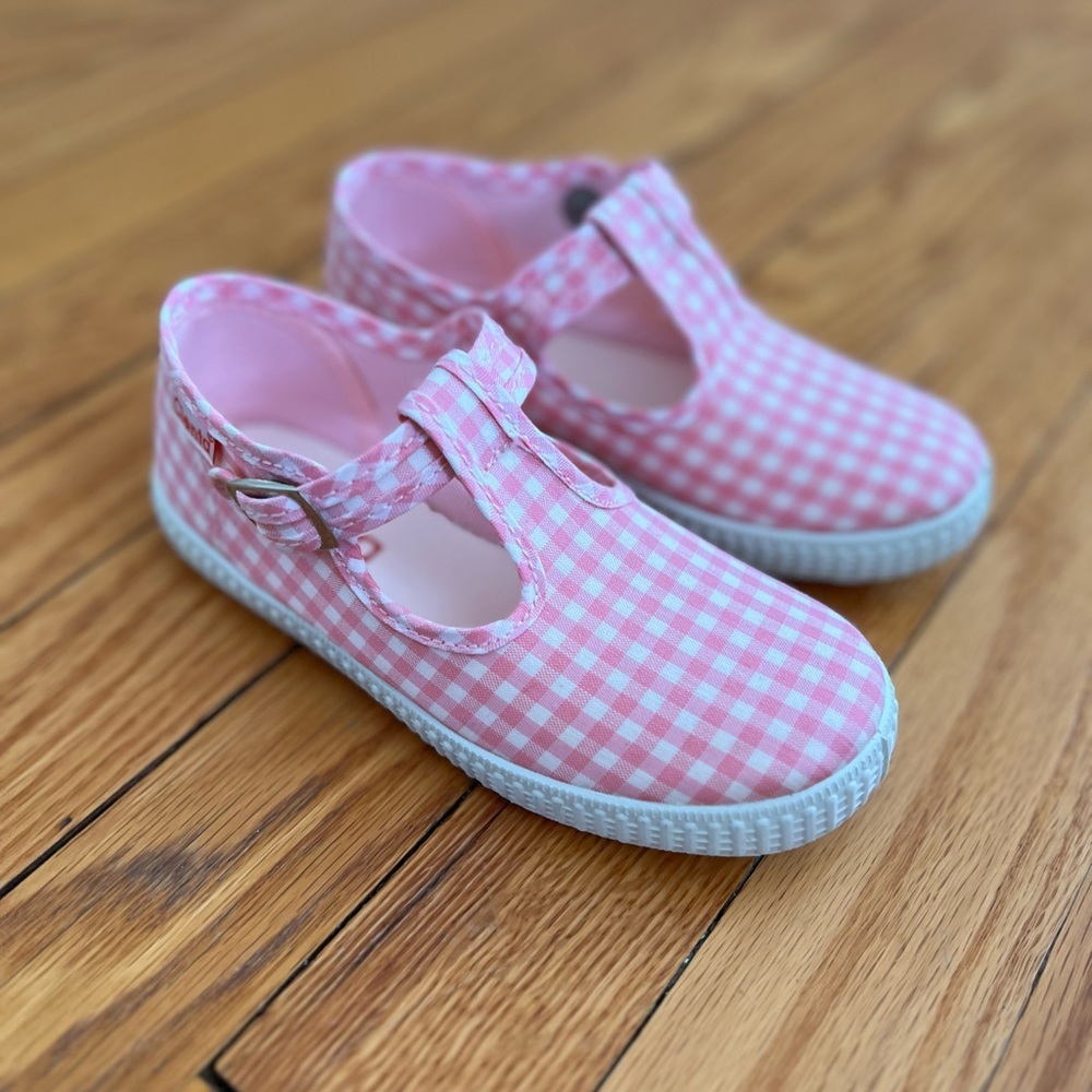 Cienta Pink Gingham Shoes - Size 11  (28)